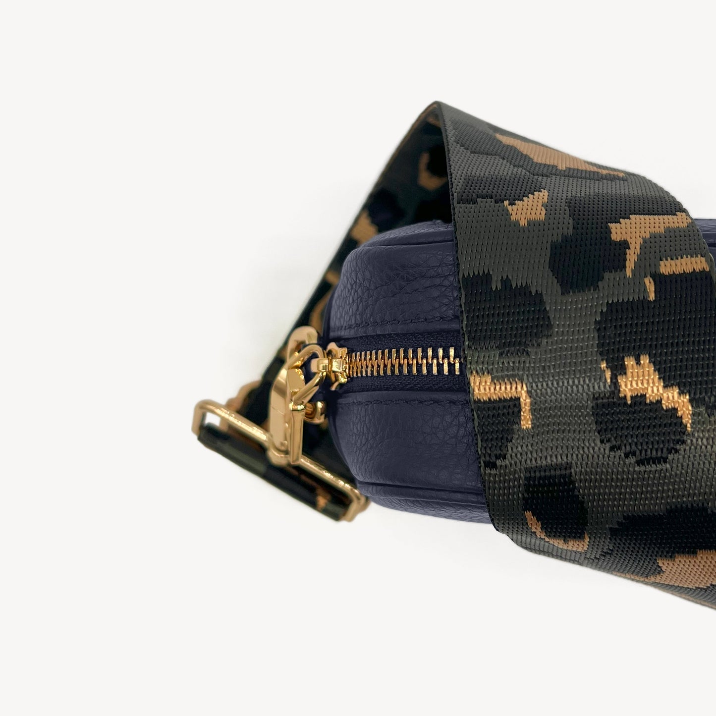 Correa con estampado de leopardo gris y dorado
