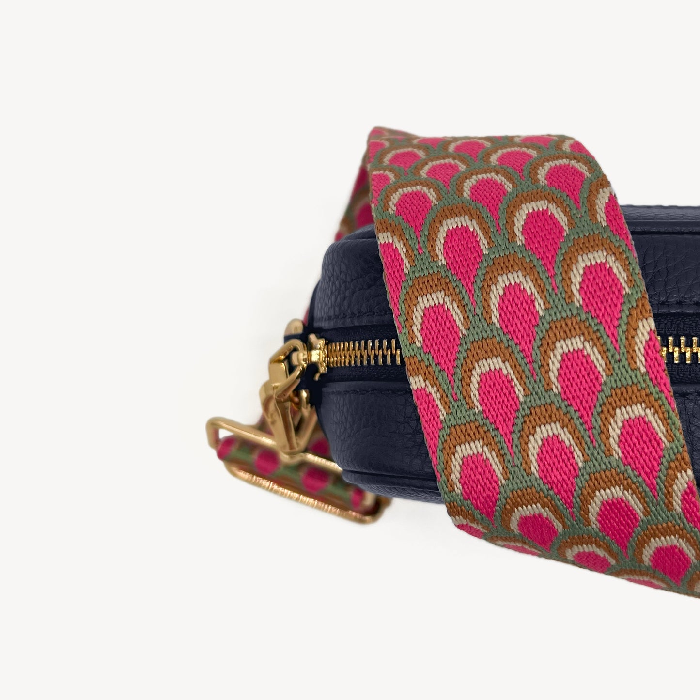 Correa Rosa Pavo Real - Accesorio Vibrante Inspirado en Plumas