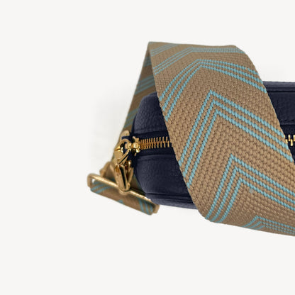 Correa de flecha azul claro y arena – Toque elegante y sutil