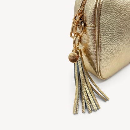 Bolso bandolera Lyla en dorado - Elegante, imprescindible para el día a día con manos libres