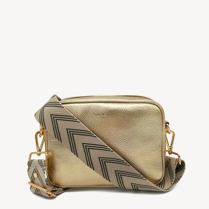 Correa de flecha en verde oliva y piedra — Boho-Chic, accesorio llamativo