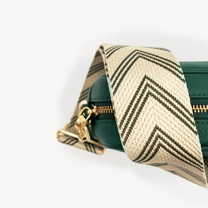 Correa de flecha en verde oliva y piedra — Boho-Chic, accesorio llamativo