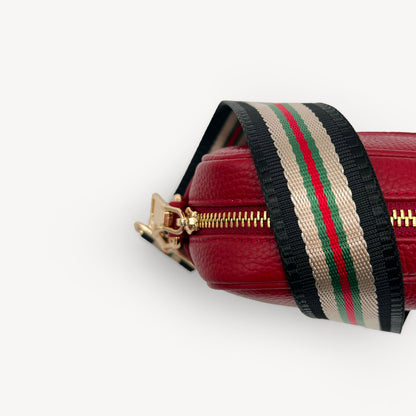 Colección de correas negras y doradas