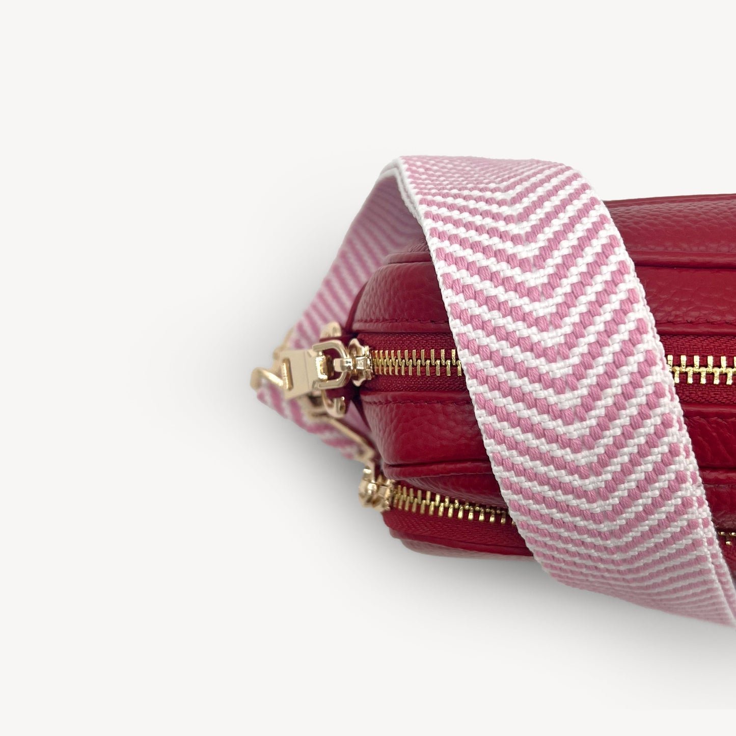 Correa elegante en rosa pálido y blanco con patrón chevron