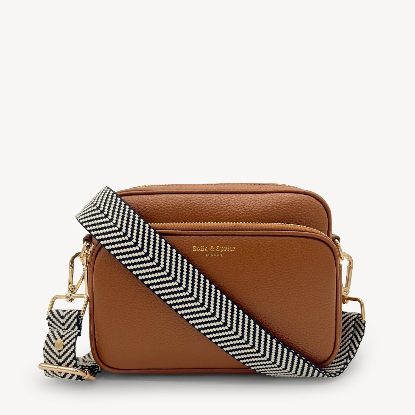 Correa elegante en negro y blanco con diseño chevron