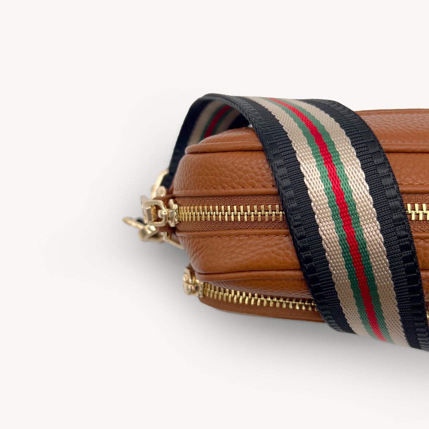 Colección de correas negras y doradas