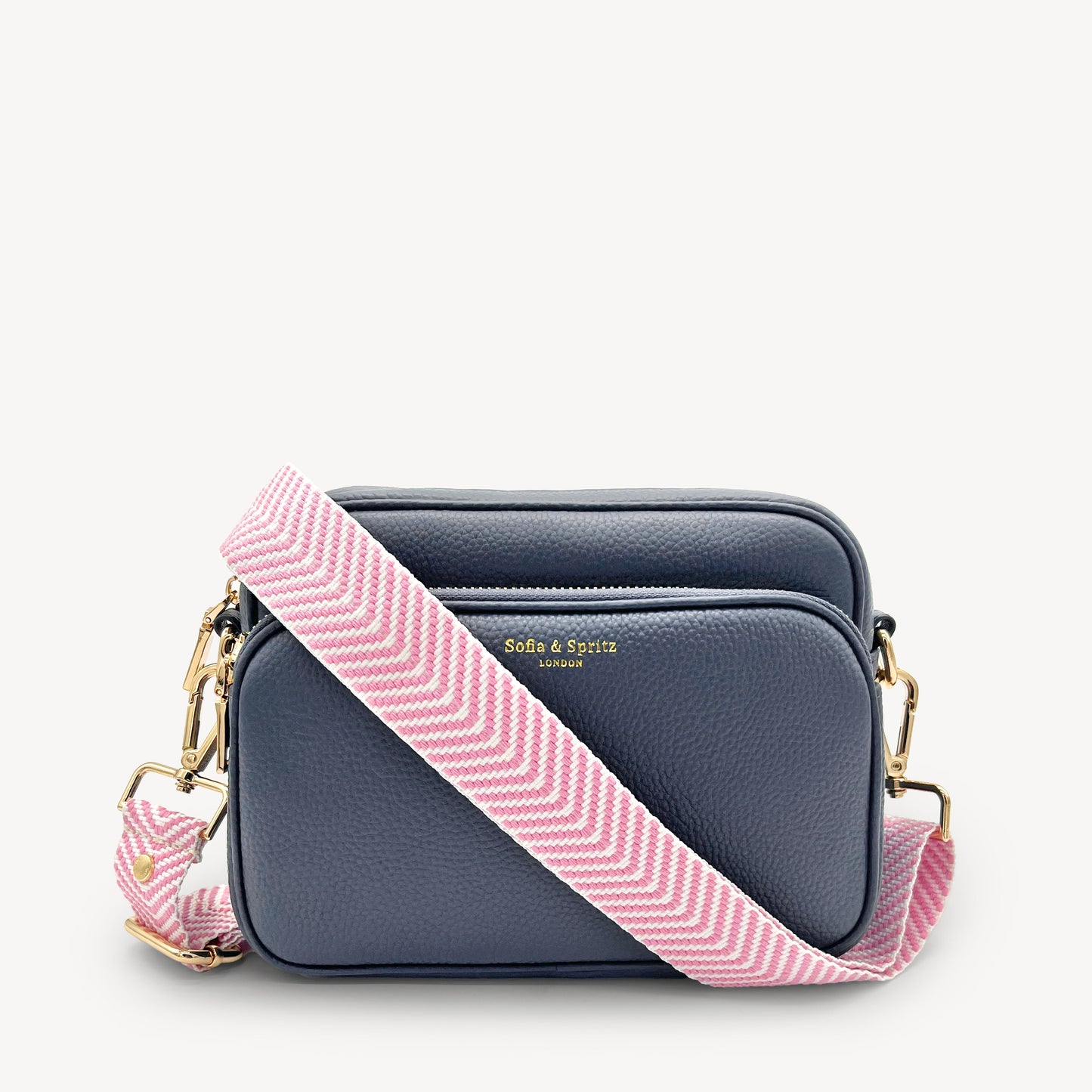 Correa elegante en rosa pálido y blanco con patrón chevron