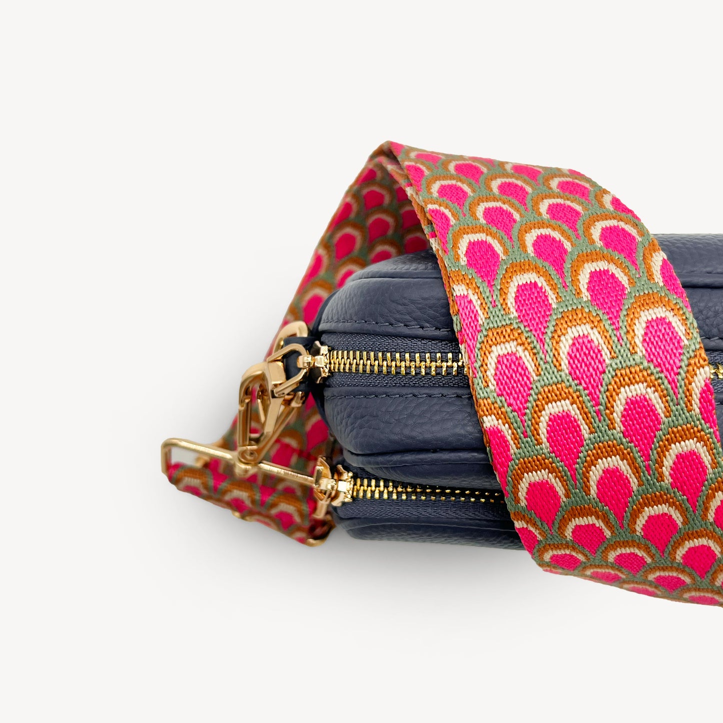 Correa Rosa Pavo Real - Accesorio Vibrante Inspirado en Plumas