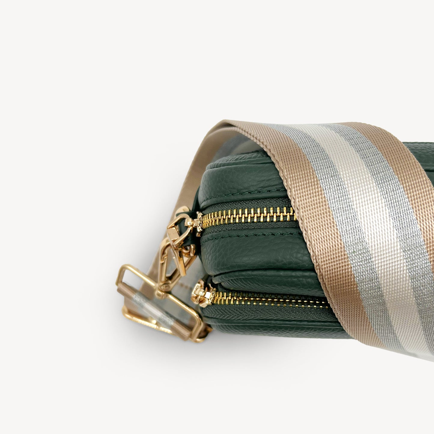 Correa a rayas champán y plata — accesorio lujoso y elegante