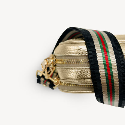 Colección de correas negras y doradas