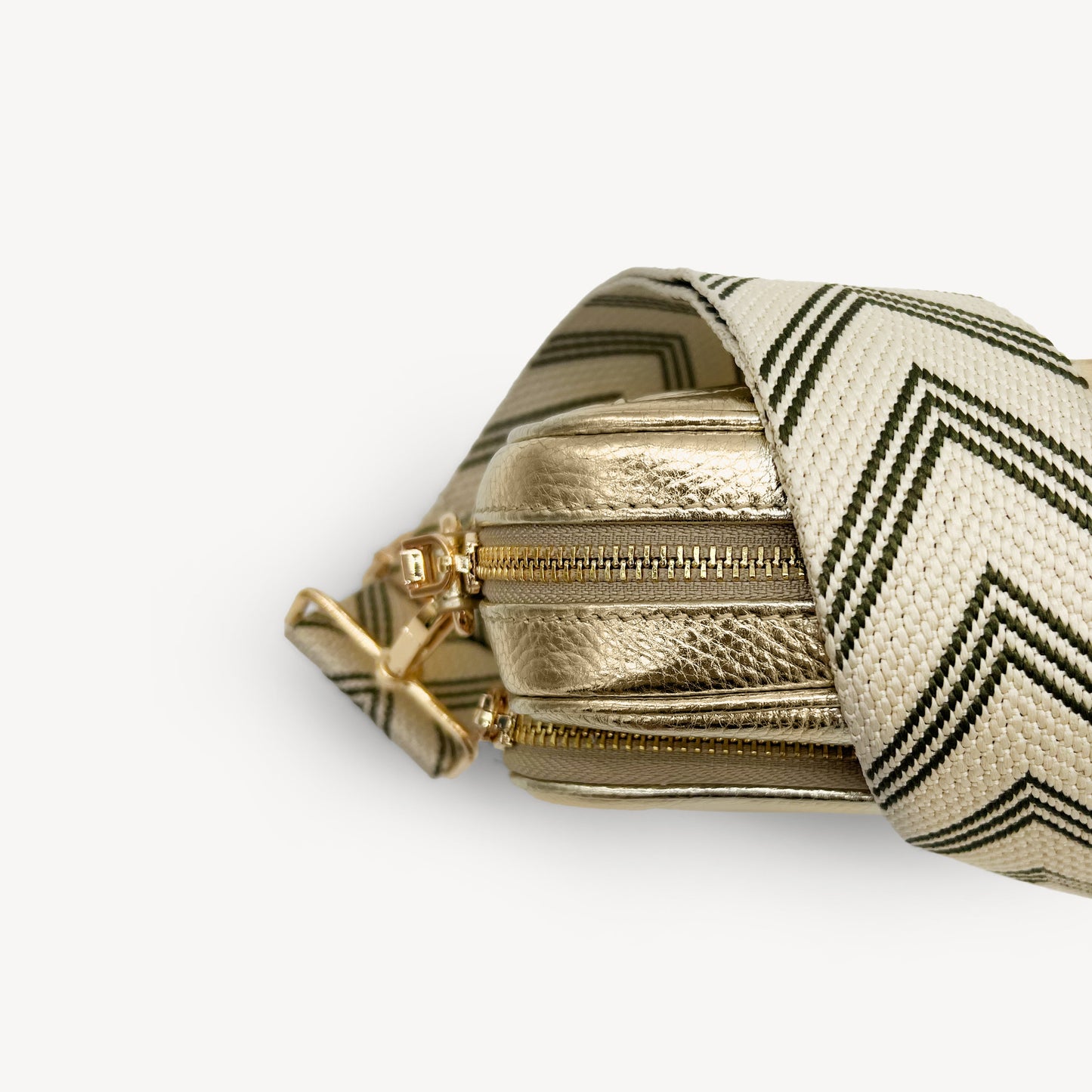 Correa de flecha en verde oliva y piedra — Boho-Chic, accesorio llamativo