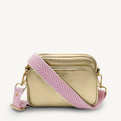 Correa elegante en rosa pálido y blanco con patrón chevron