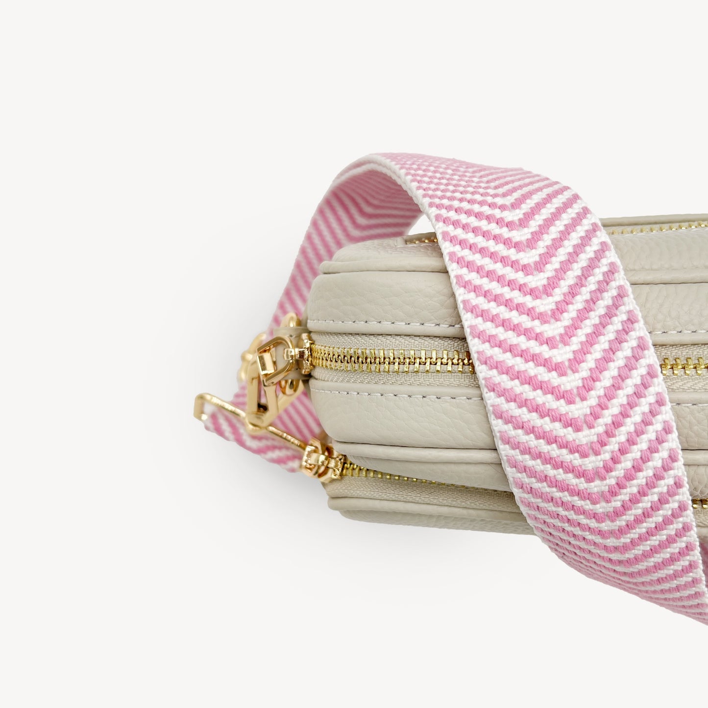 Correa elegante en rosa pálido y blanco con patrón chevron