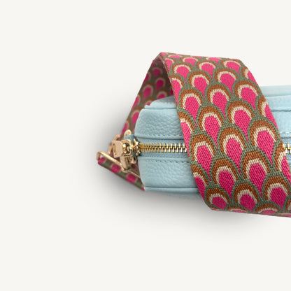 Correa Rosa Pavo Real - Accesorio Vibrante Inspirado en Plumas