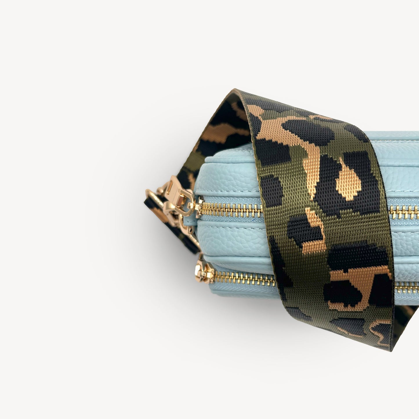 Correa de lujo verde oliva y dorada con estampado de leopardo