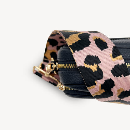 Correa elegante rosa pálido y dorado con estampado de leopardo
