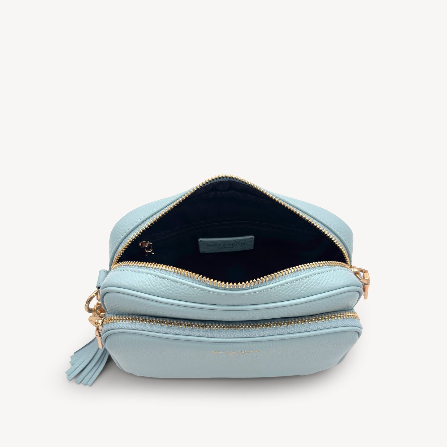 Bolso bandolera Alba azul cielo – elegante, de uso diario y con manos libres
