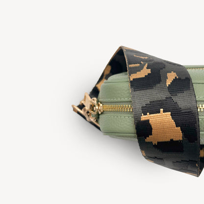 Correa con estampado de leopardo gris y dorado