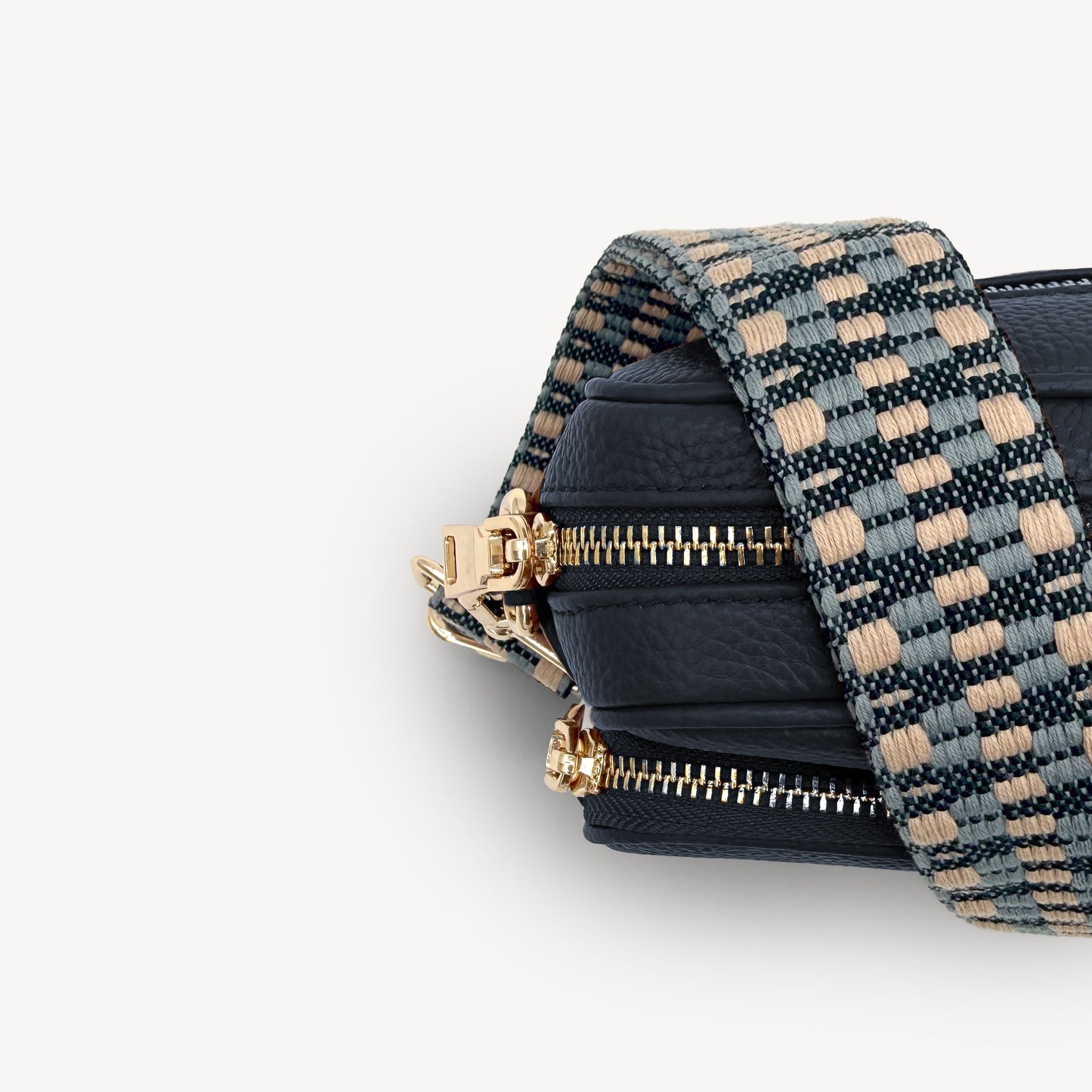 Correa Zigzag Azul y Piedra - Diseño Geométrico Elegante