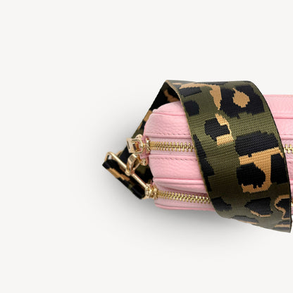 Correa de lujo verde oliva y dorada con estampado de leopardo