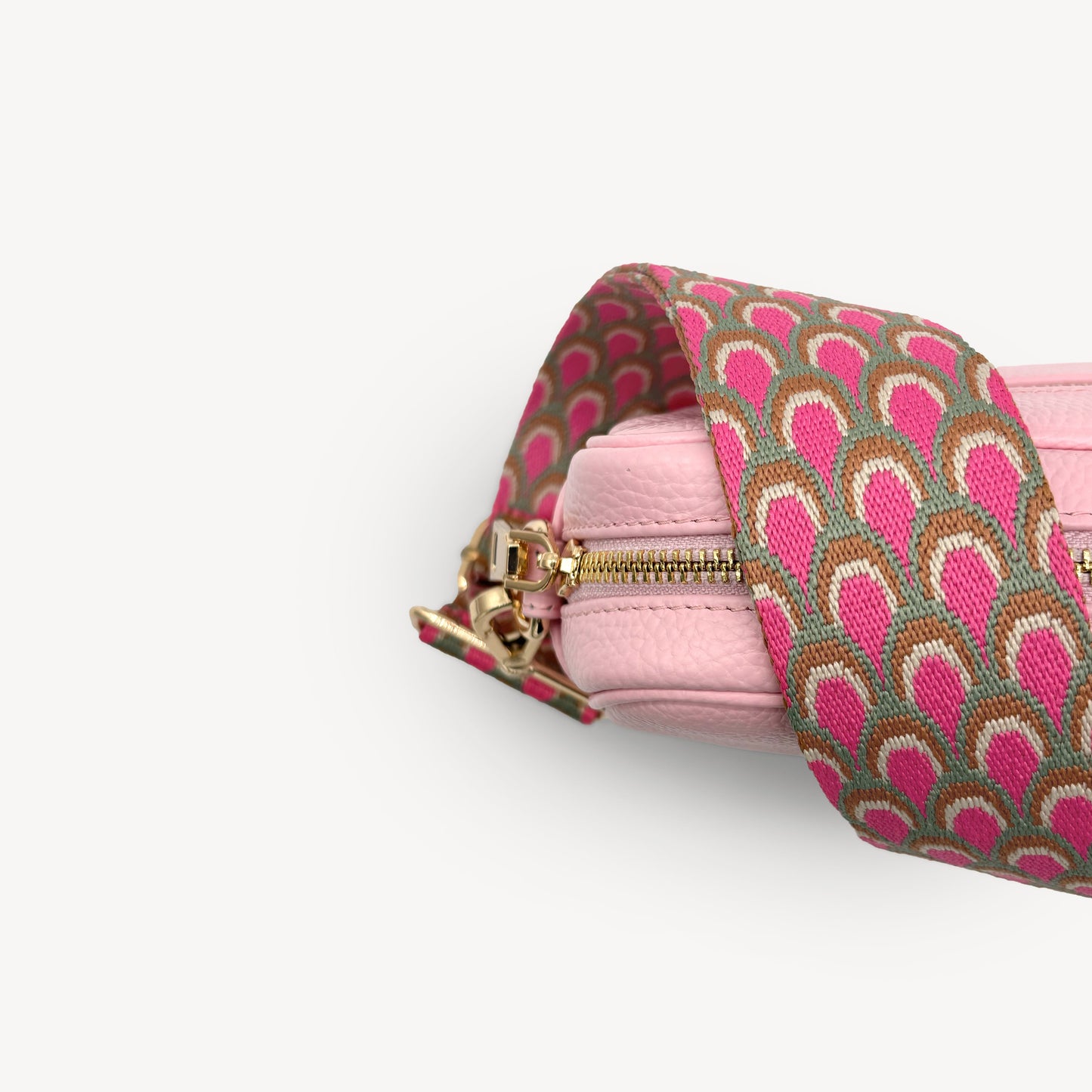Correa Rosa Pavo Real - Accesorio Vibrante Inspirado en Plumas