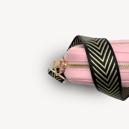 Correa premium en negro y dorado con patrón en chevron - elegante y sofisticada