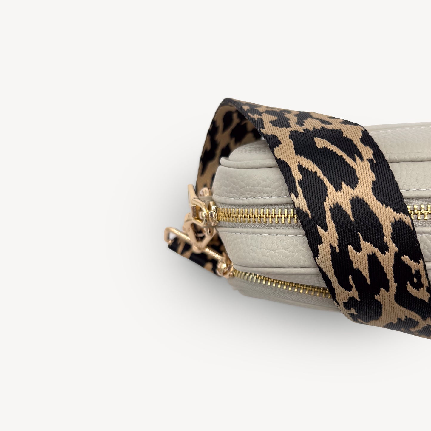 Correa negro y beige con estampado de leopardo - Accesorio elegante con estampado de leopardo