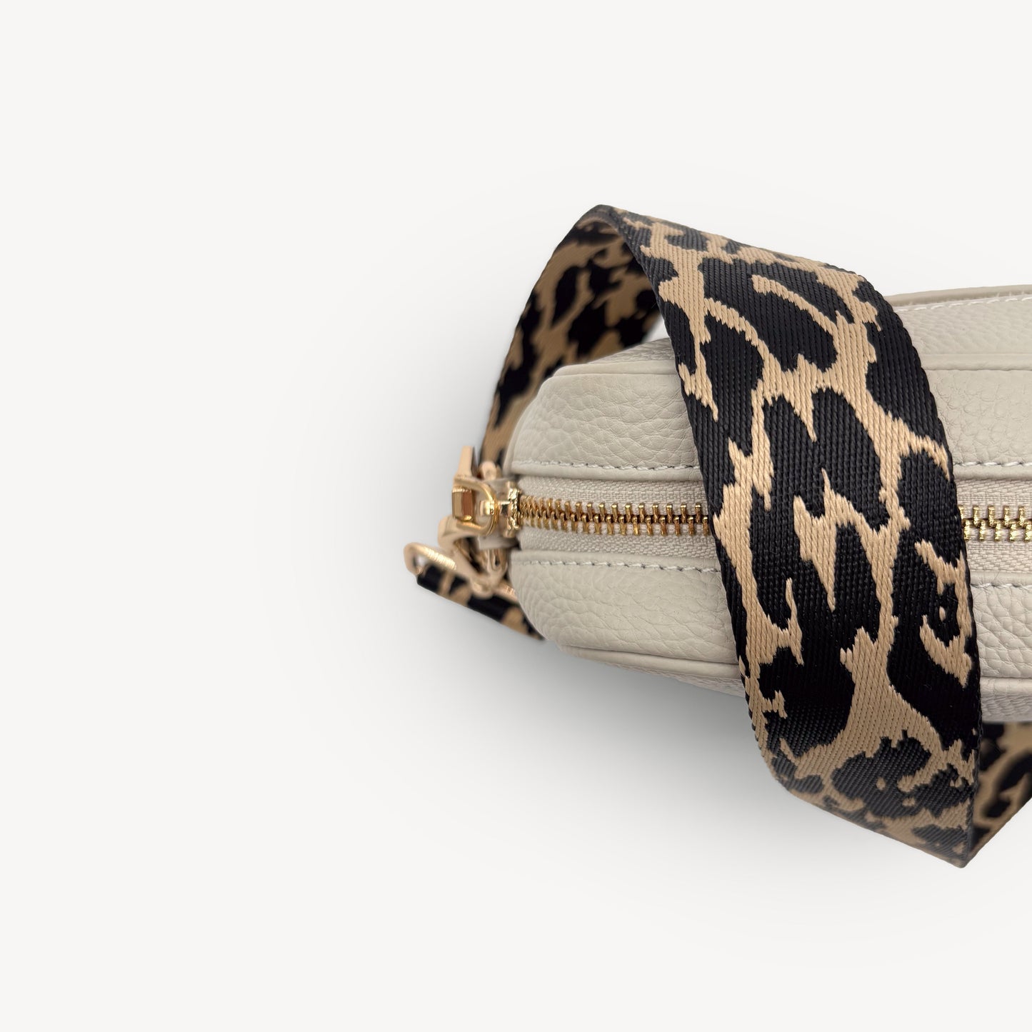 Correa negro y beige con estampado de leopardo - Accesorio elegante con estampado de leopardo