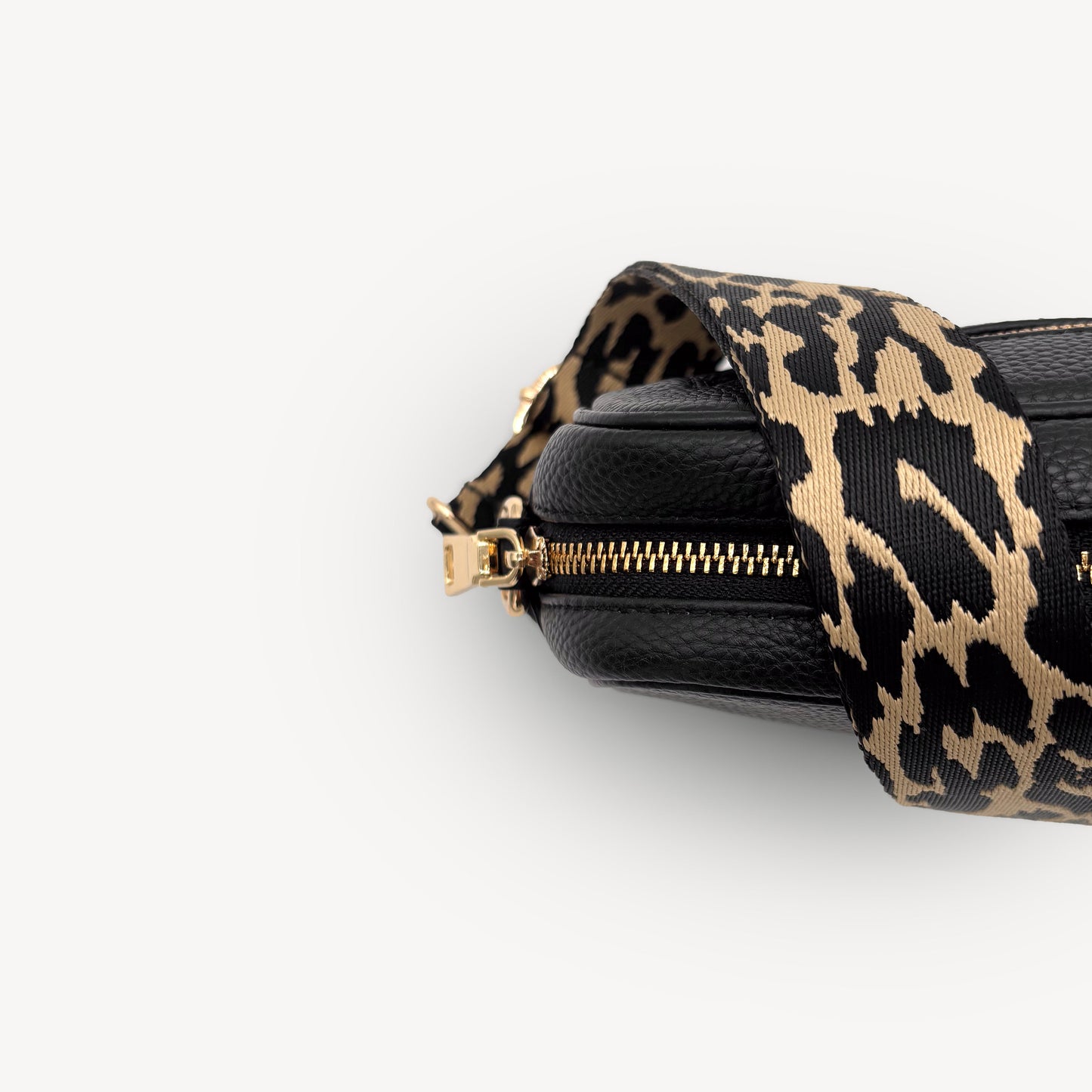 Correa negro y beige con estampado de leopardo - Accesorio elegante con estampado de leopardo