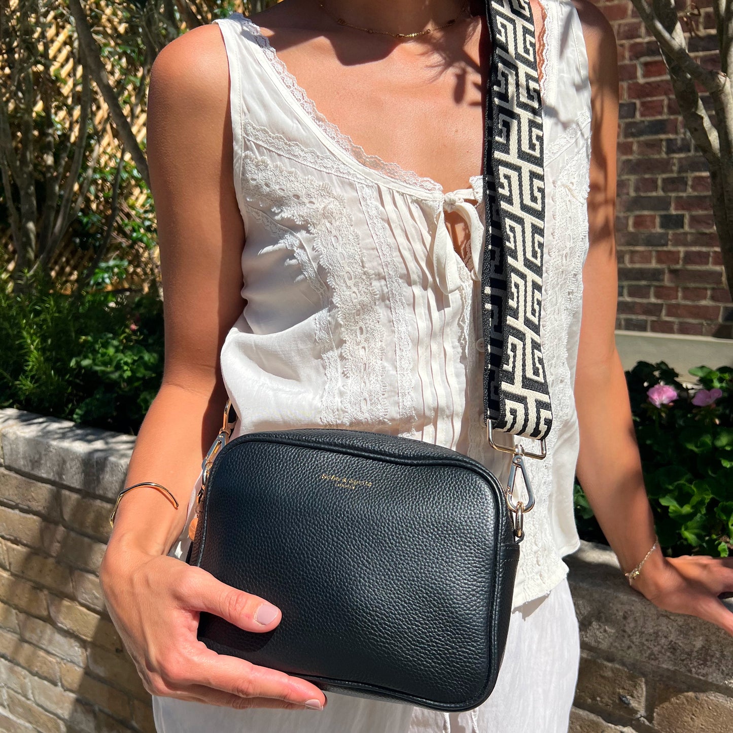 Bolso bandolera Lyla en negro elegante