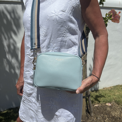 Lyla Bolso bandolera en azul cielo