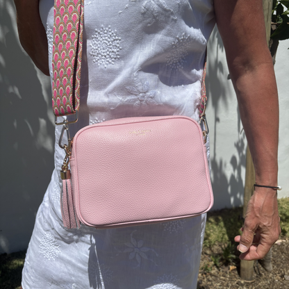 Bolso cruzado Lyla en rosa blush - Elegante, compacto, esencial para el día a día