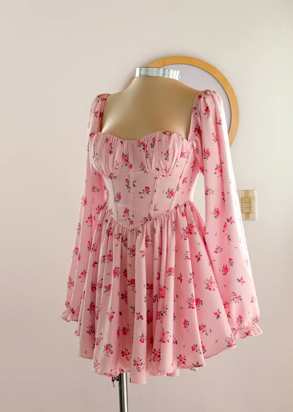 Vestido Priscilla Valentine Flores Rosa