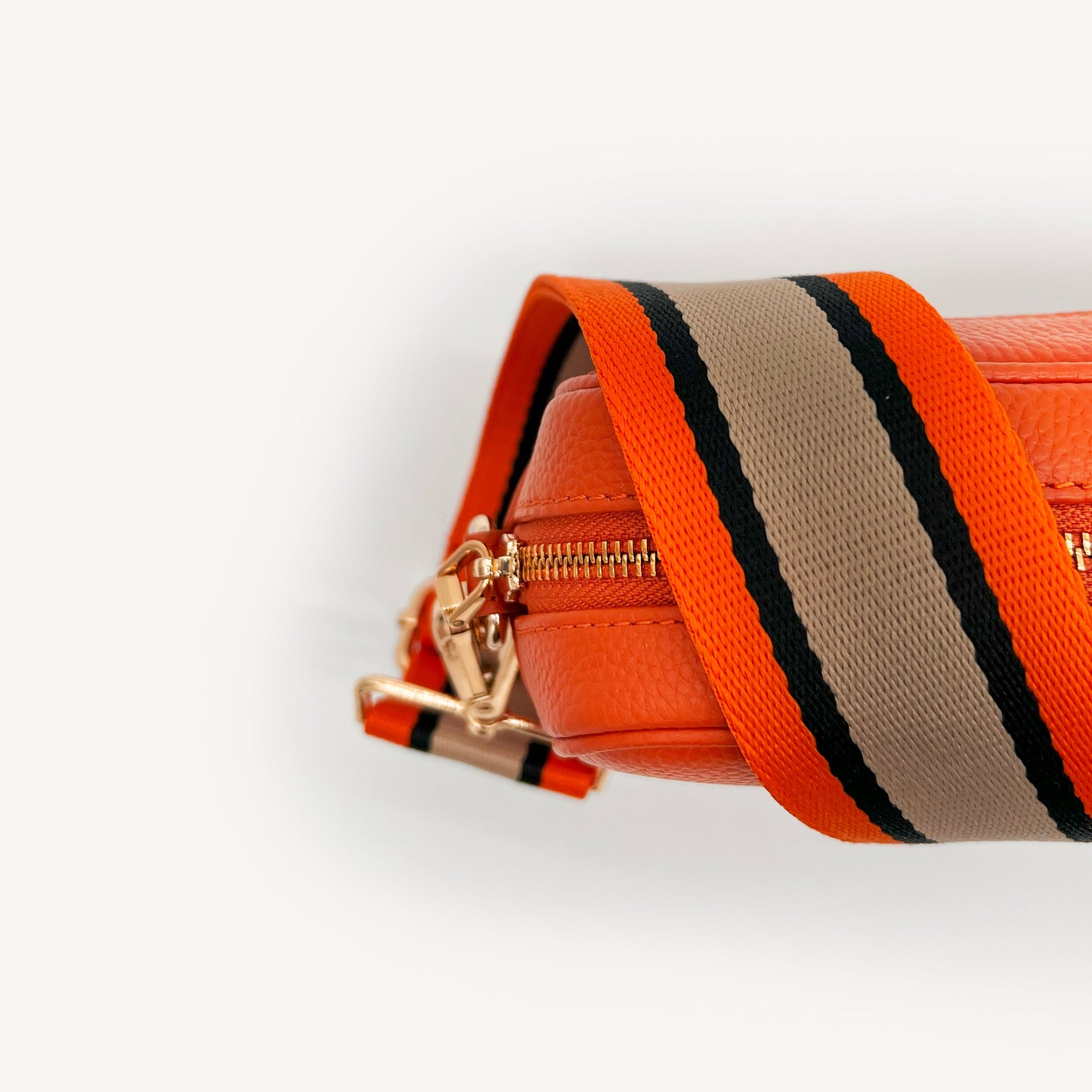 Correa a rayas naranja, beige y negro