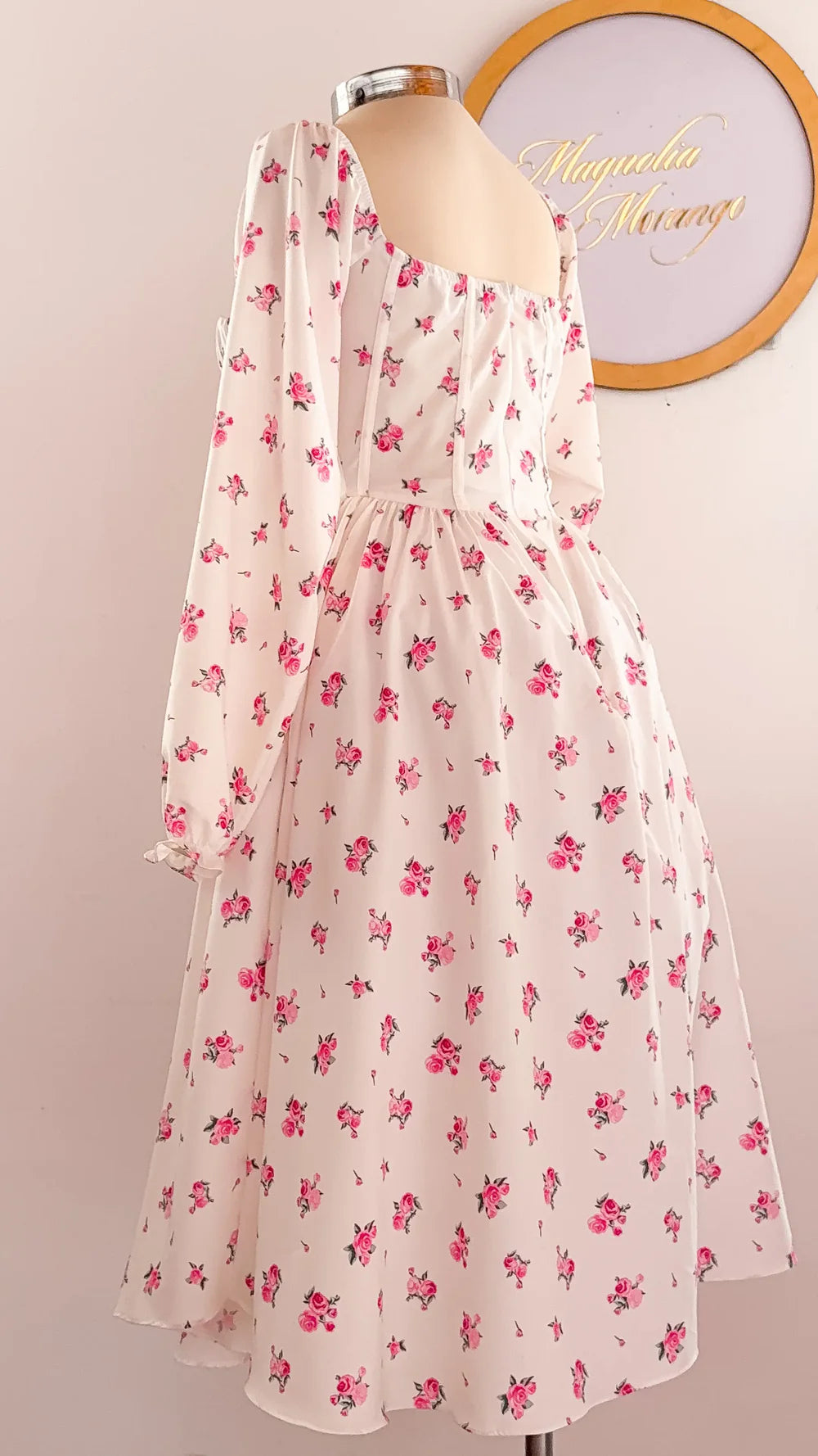Vestido tipo Corset Priscilla Midi Flor Victoria
